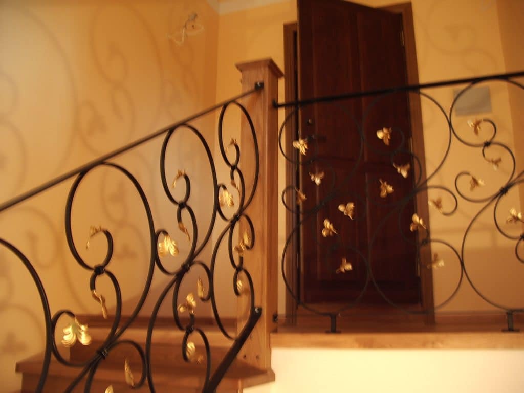 S-sepispaneelidest trepipiire